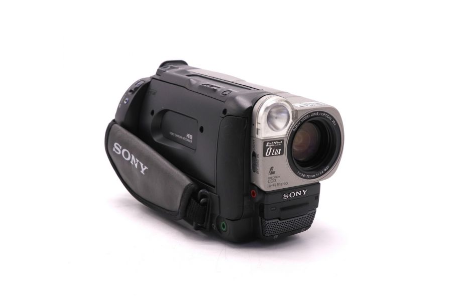 Видеокамера Sony CCD-TR913E (Japan, 1995)