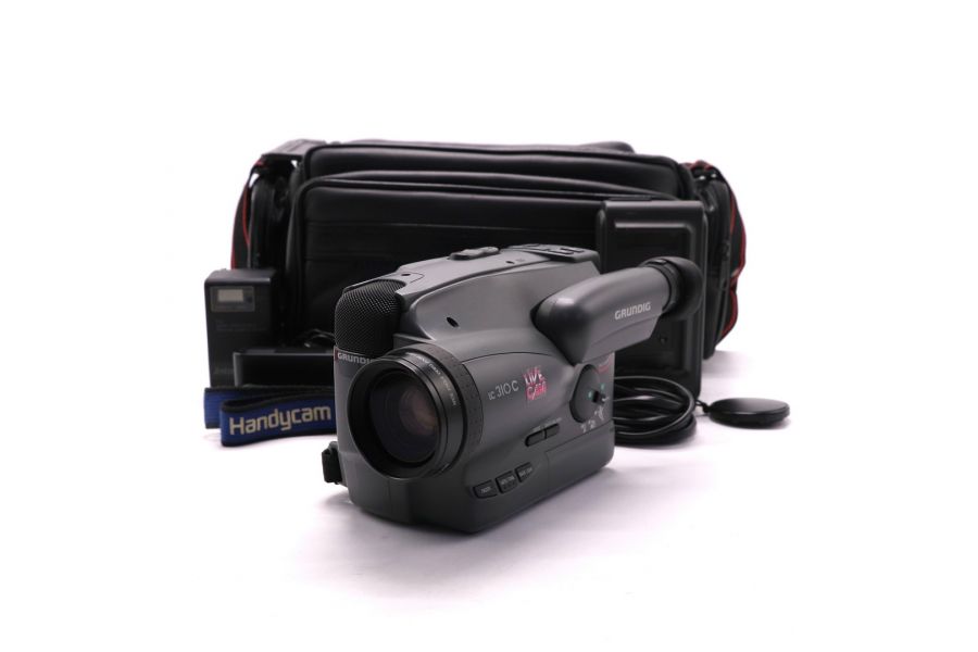 Аналоговая видеокамера Grundig LC310C (Japan)