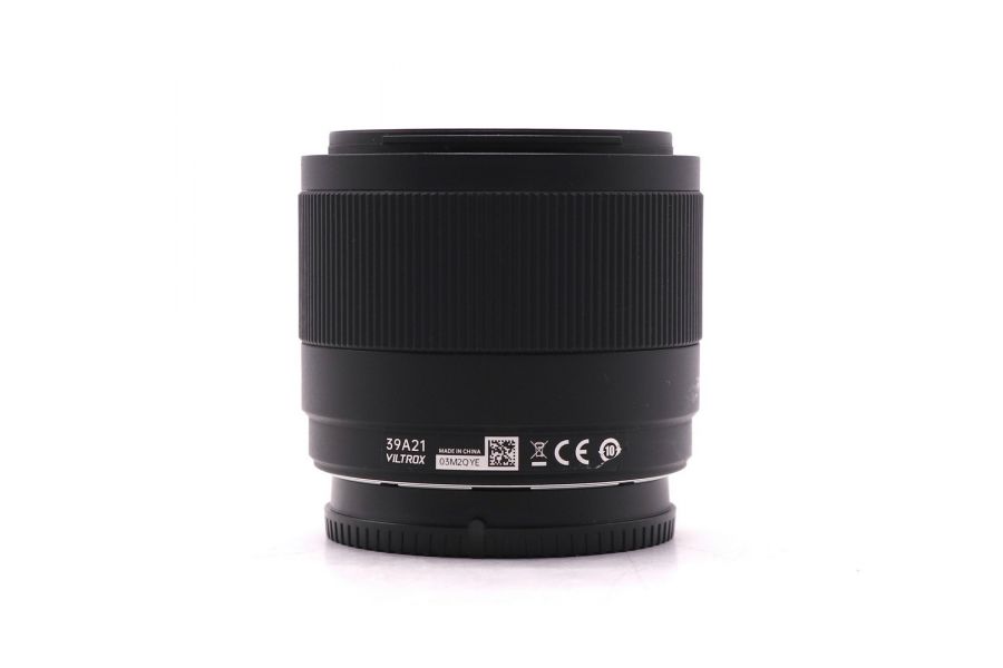 Объектив Viltrox 56mm AF F1.7 для Fujifilm FX в упаковке