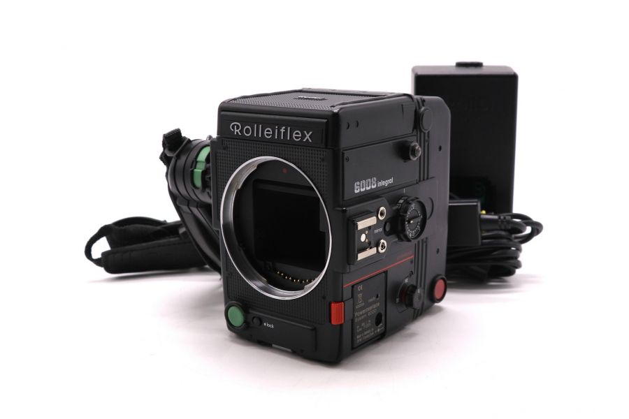 Зеркальная фотокамера Rolleiflex 6008 Integral
