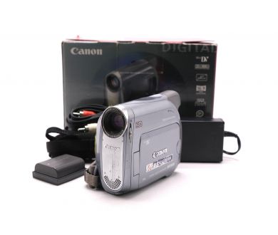 Компактная видеокамера Canon MV900 в упаковке