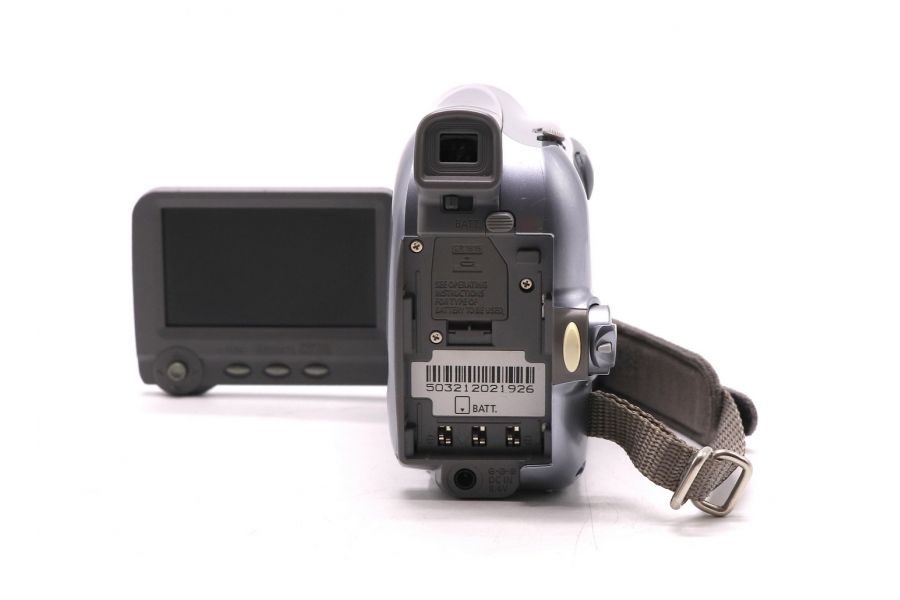 Компактная видеокамера Canon MV900 в упаковке