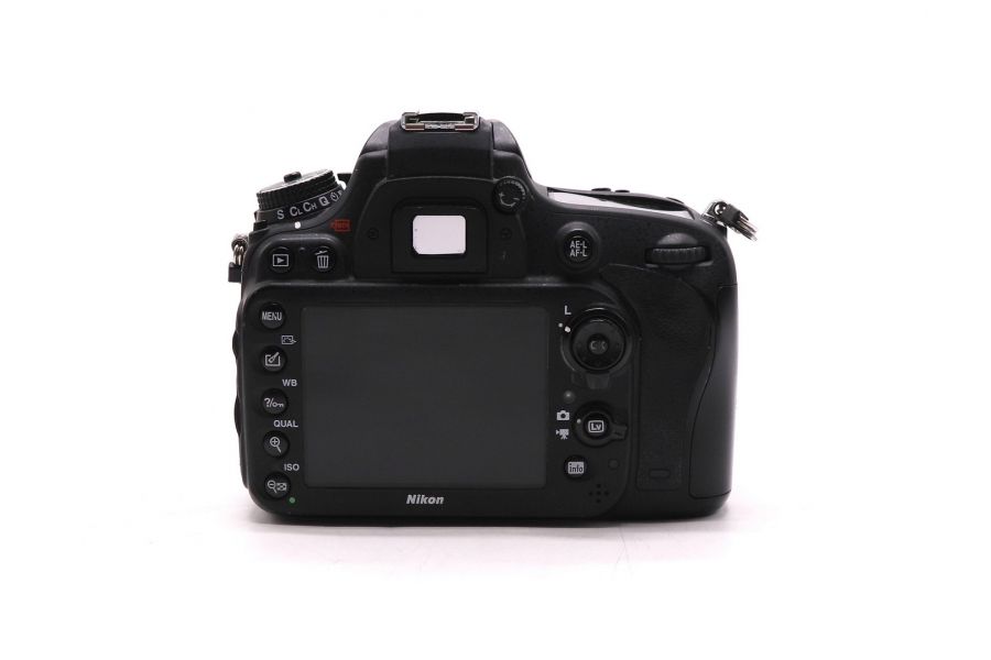 Nikon D600 body в упаковке (пробег 326475 кадров)