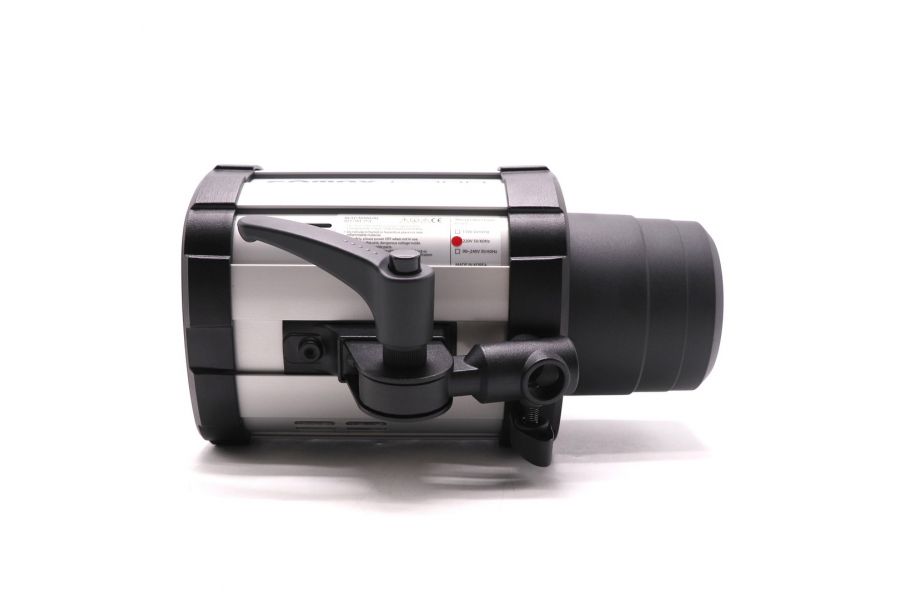 Осветитель Fomex E200 Analogue & Digital Strobe Flash 200W - 220V в упаковке