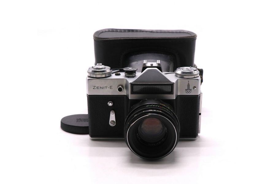 Фотоаппарат Зенит Е + Гелиос-44-2 olympic 