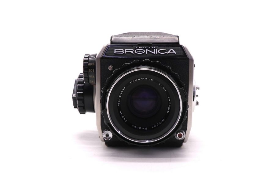 Zenza Bronica EC Black 6x6 + Nikkor-P 75mm f/2.8