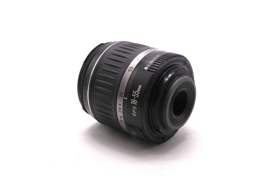 Объектив Canon EF-S 18-55mm 3.5-5.6 II 