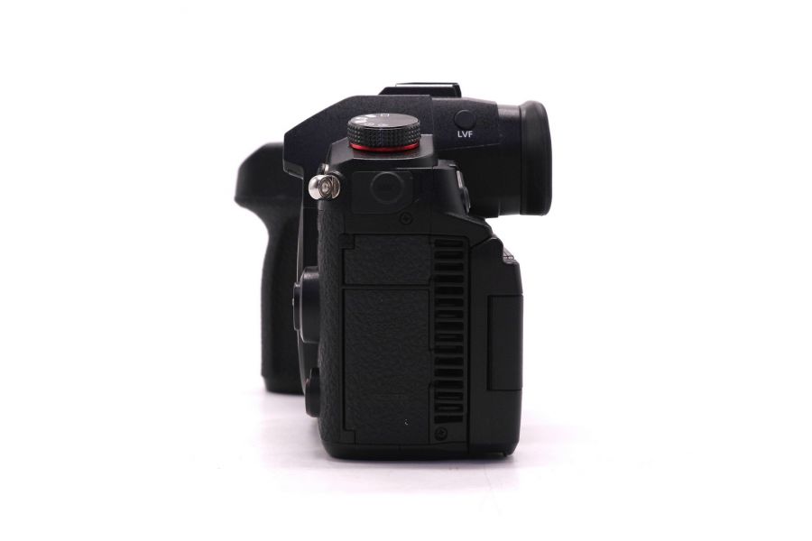 Panasonic Lumix GH6 body (пробег 3730 кадров)