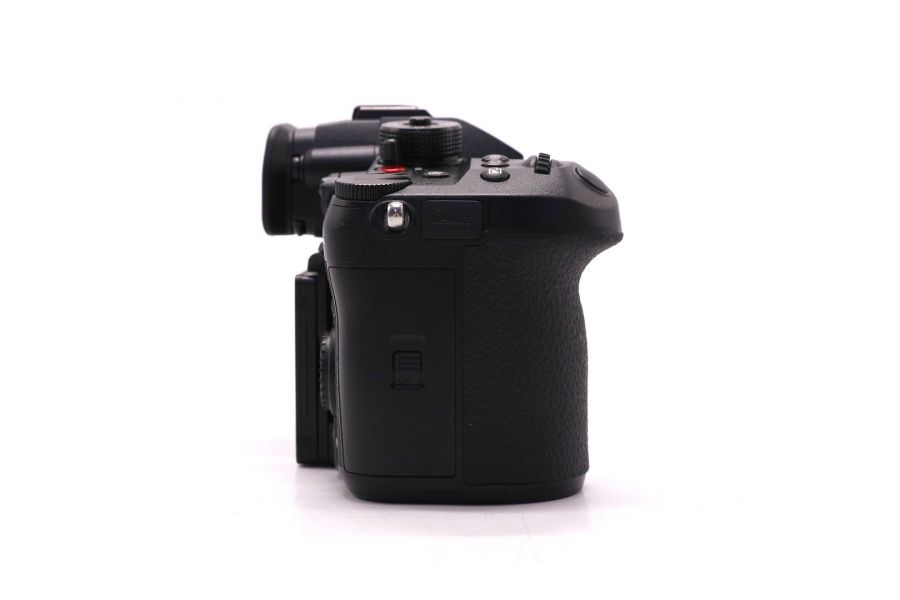 Panasonic Lumix GH6 body (пробег 3730 кадров)