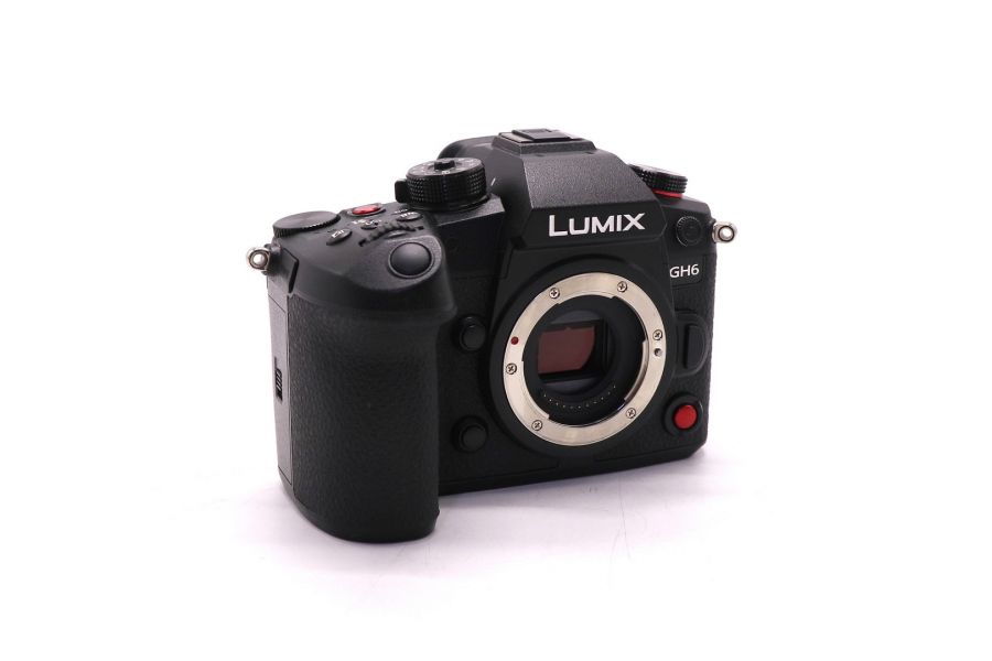 Panasonic Lumix GH6 body (пробег 3730 кадров)