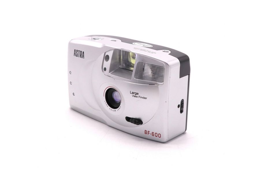 Плёночный итальянский фотоаппарат Astra BF-600
