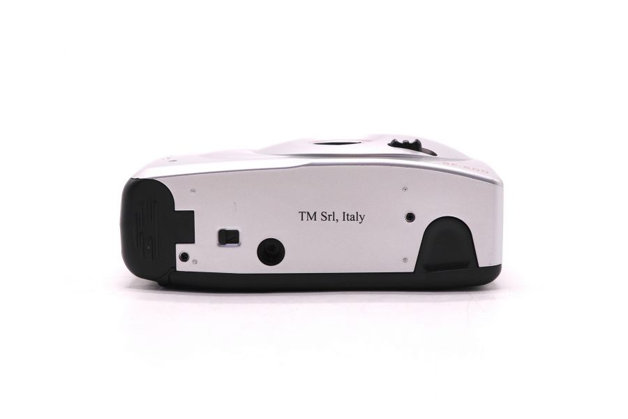 Плёночный итальянский фотоаппарат Astra BF-600