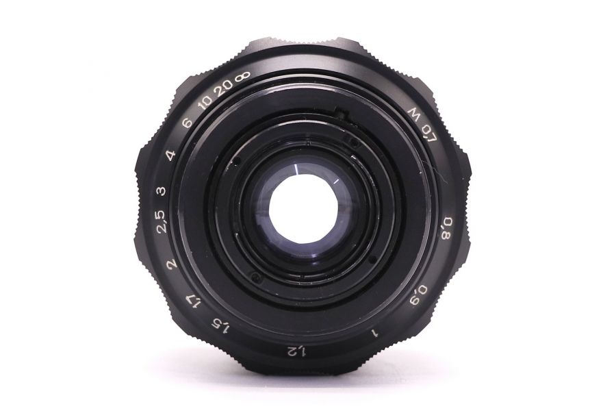 Советский широкоугольный объектив Мир-1В 2,8/37