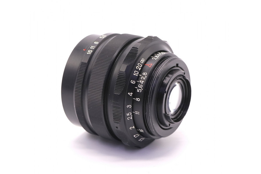 Советский широкоугольный объектив Мир-1В 2,8/37