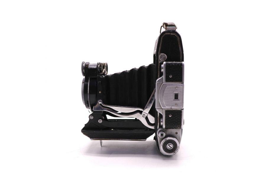 Москва 4 советская среднеформатная клапп-камера (1956)