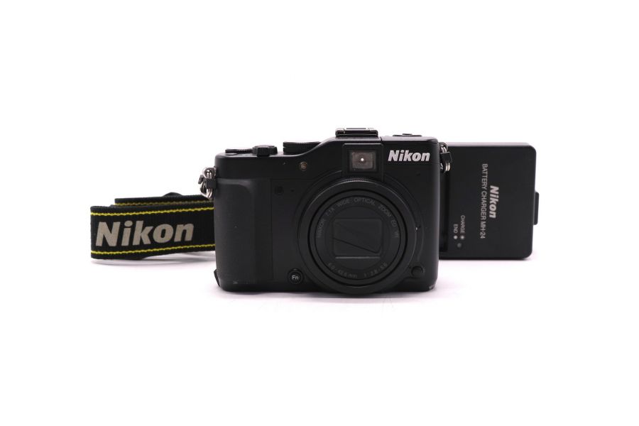 Фотокамера компактная Nikon Coolpix P7000