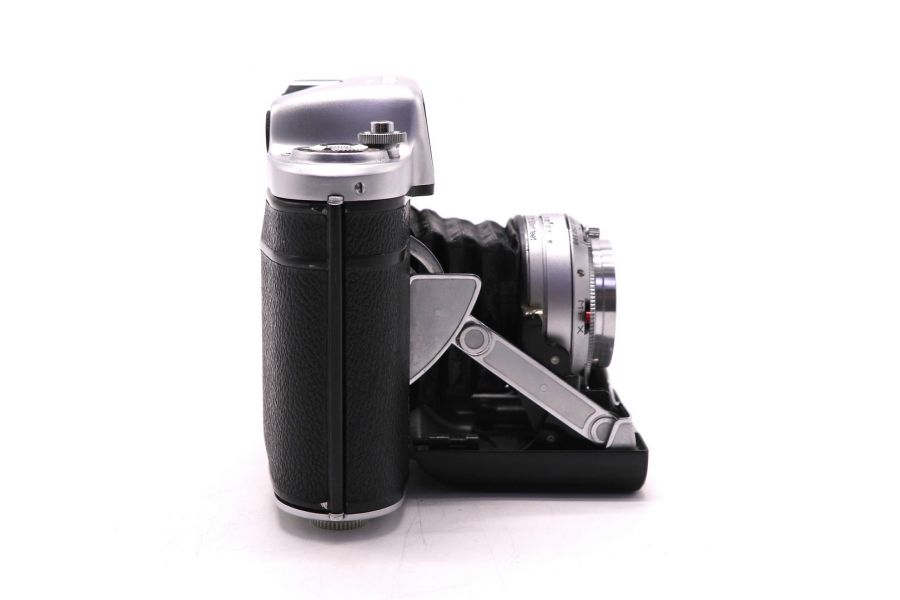 Фотокамера Fuji Super Fujica 6 6x6 Film Camera