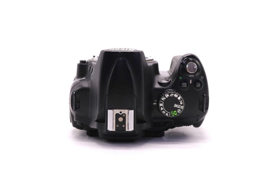 Фотокамера Nikon D5000 body (пробег 107015 кадров)