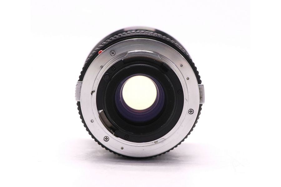 Sigma MF 28-85mm f/3.5-4.5 MC Zoom-Theta II для Olympus OM