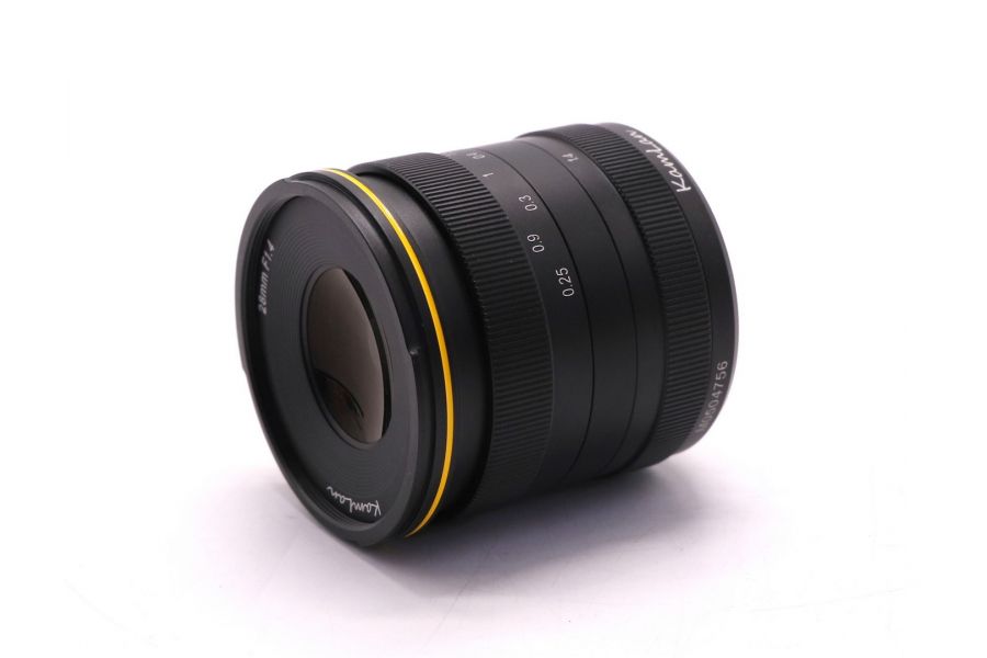 KamLan 28mm f/1.4 Micro 4/3 в упаковке