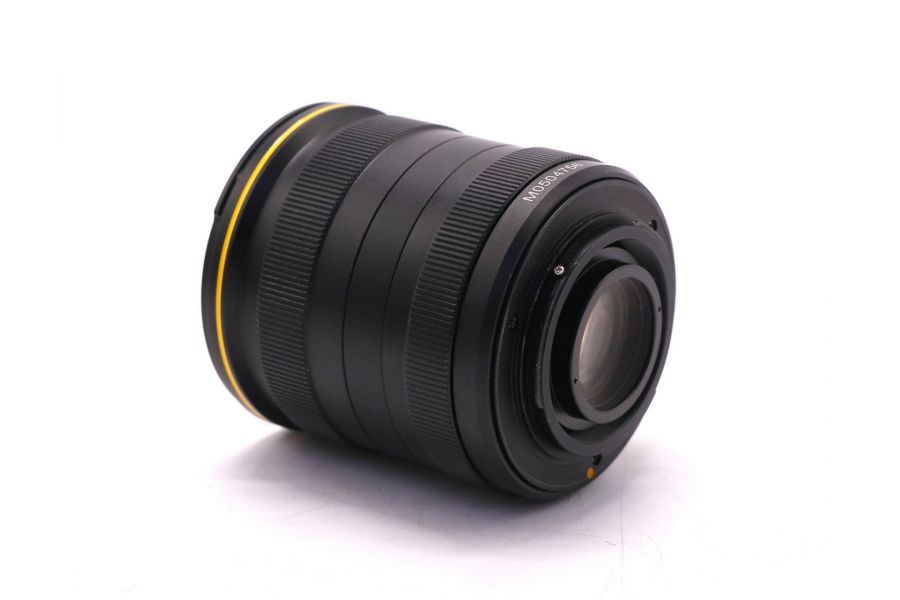 KamLan 28mm f/1.4 Micro 4/3 в упаковке