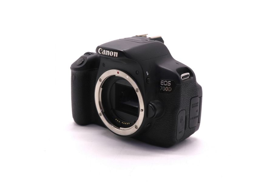 Камера Canon EOS 700D body (пробег 50145 кадров)