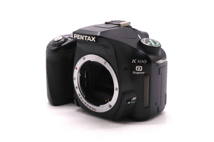 Фотокамера Pentax K100D body (пробег 17760 кадров)