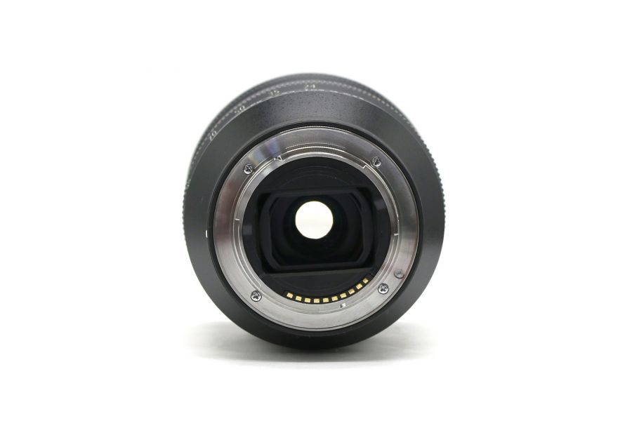 Объектив Sony 24-105 f/4 G OSS FE (SEL 24105G) в упаковке