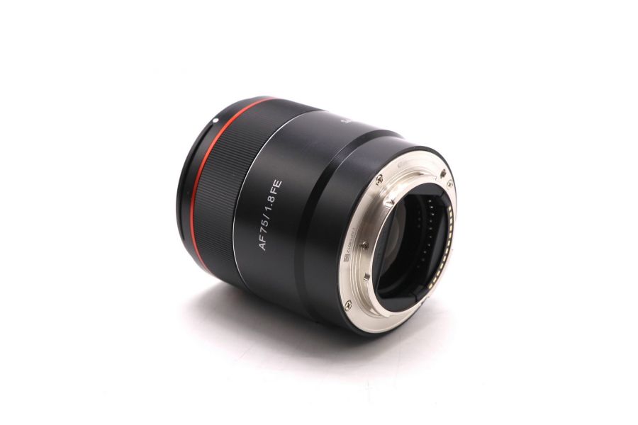 Объектив автофокусный Samyang 75mm F1.8 для Sony FE в упаковке