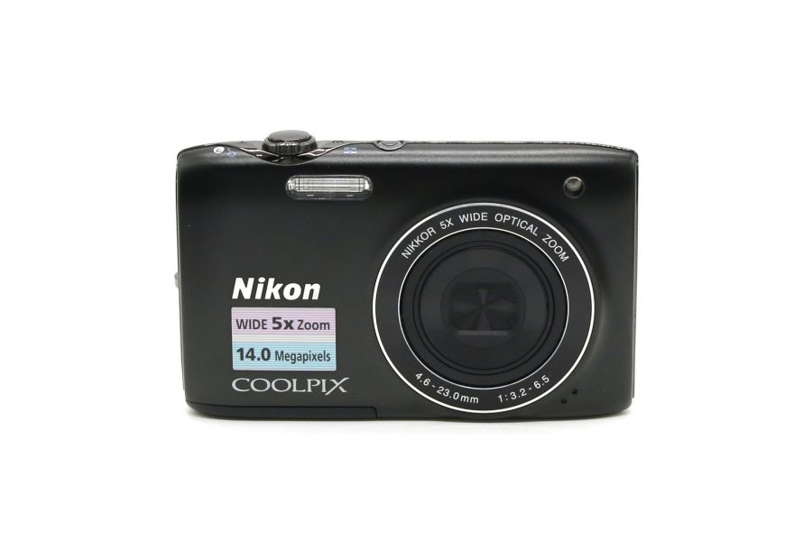 Компактный Nikon Coolpix S3100 в упаковке