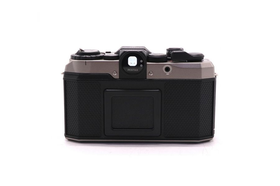 Пленочный фотоаппарат Pentax 17 в упаковке