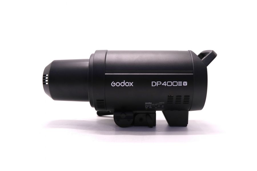 Вспышка студийная Godox DP400IIIV в упаковке