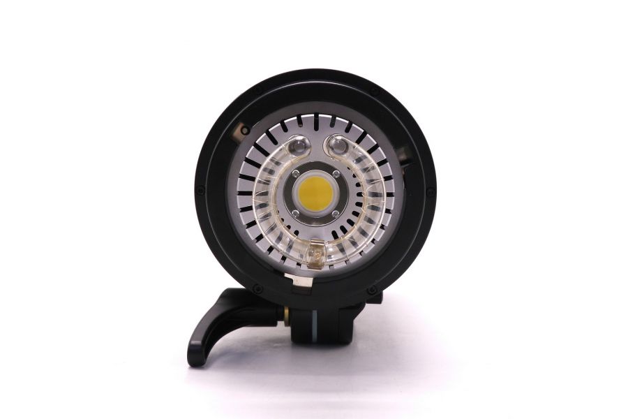 Вспышка студийная Godox DP400IIIV в упаковке