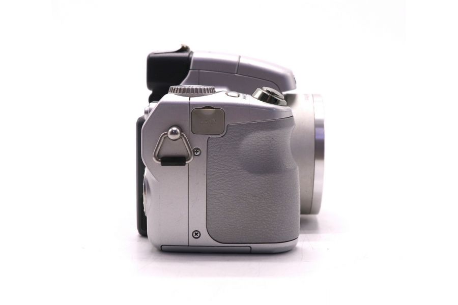 Фотоаппарат цифровой Sony Cyber-shot DSC-H9 