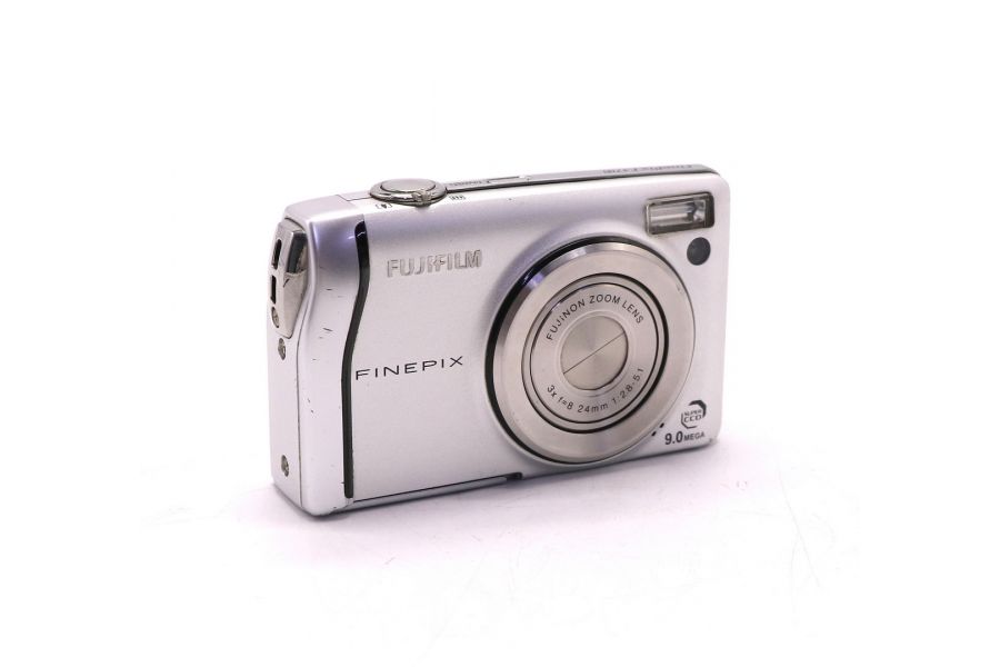 Компактная цифровая камера Fujifilm FinePix F47fd