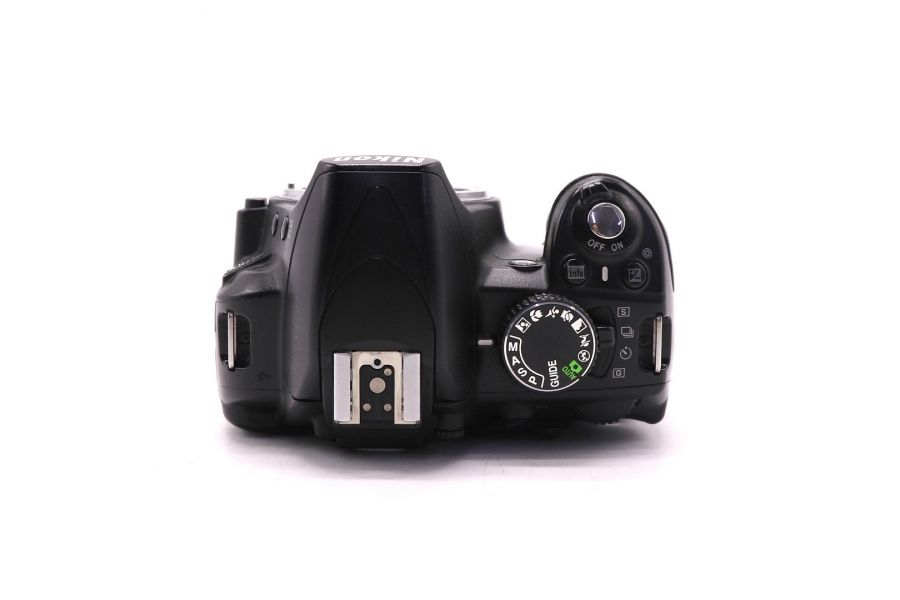 Фотокамера Nikon D3100 body (пробег 157910 кадров)