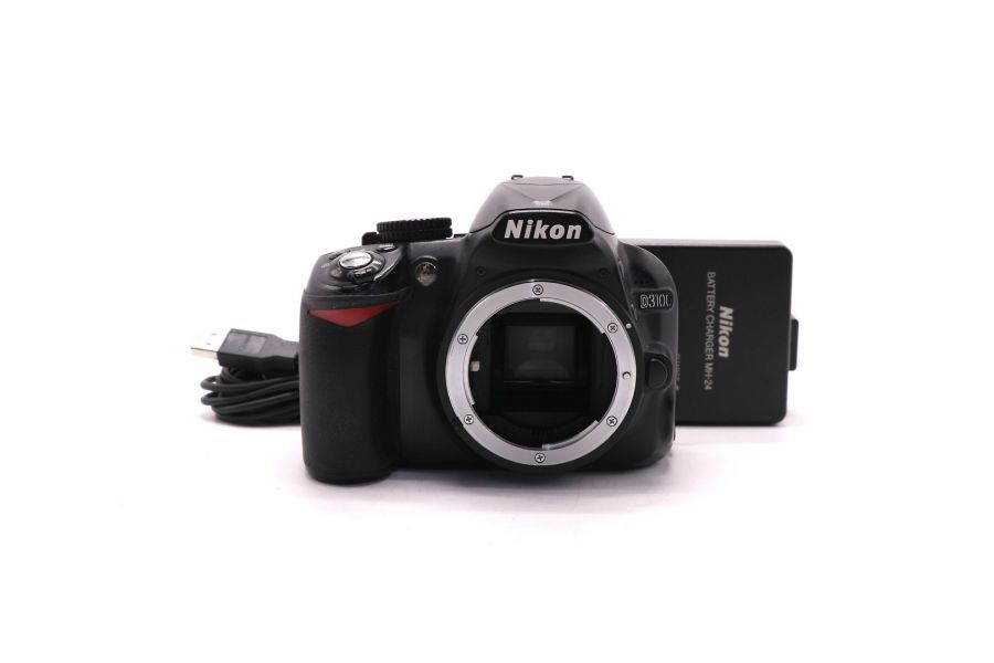 Фотокамера Nikon D3100 body (пробег 157910 кадров)