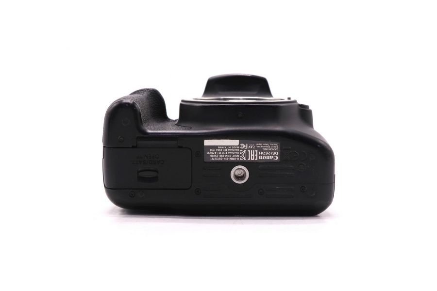 Фотокамера Canon EOS 2000D body (пробег 47855 кадров)