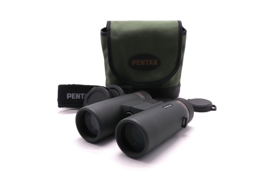 Бинокль Pentax SD 10x42 WP водонепроницаемый