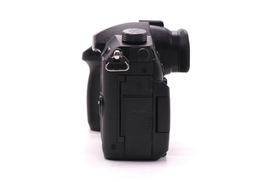 Panasonic Lumix DC-GH5 body в упаковке (пробег 45 кадров)