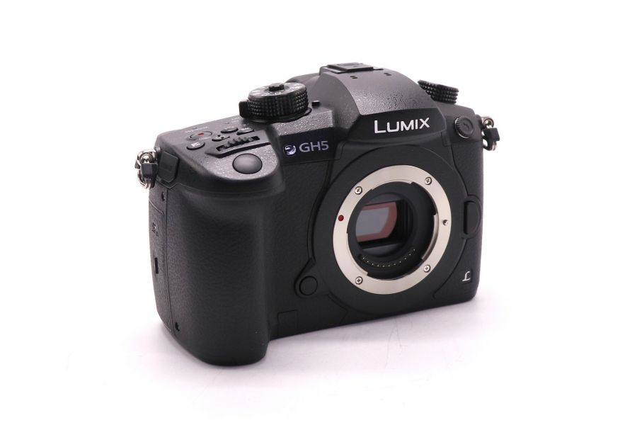 Panasonic Lumix DC-GH5 body в упаковке (пробег 45 кадров)