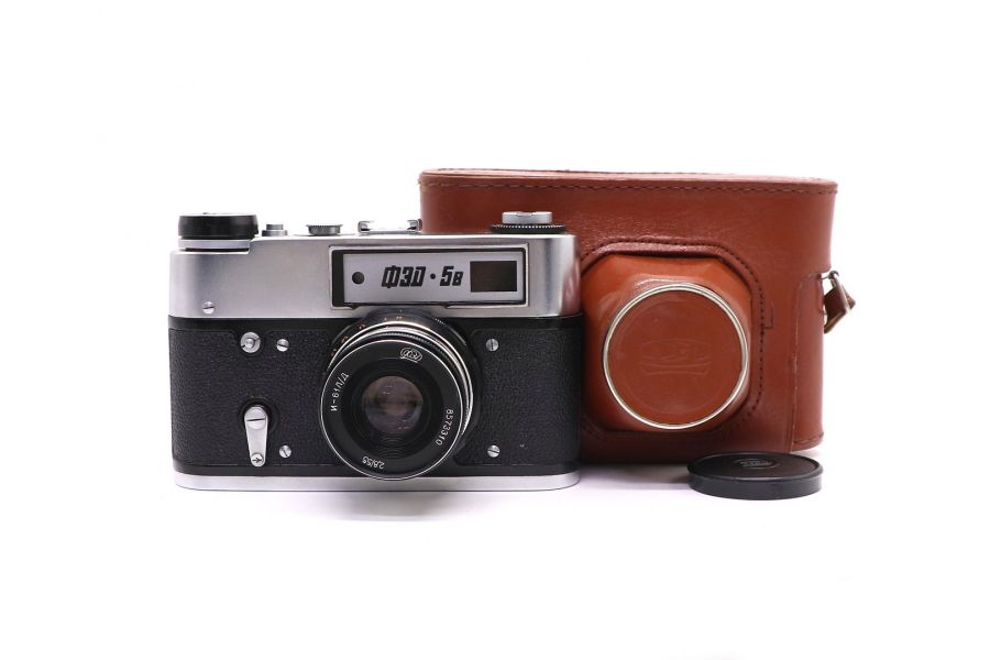Малоформатный дальномерный фотоаппарат Фэд 5В
