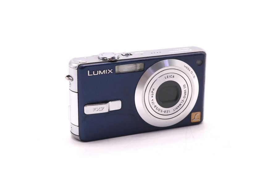 Цифровой фотоаппарат Panasonic Lumix DMC-FX7