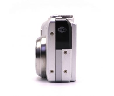 Компактная цифровая камера Nikon Coolpix P2