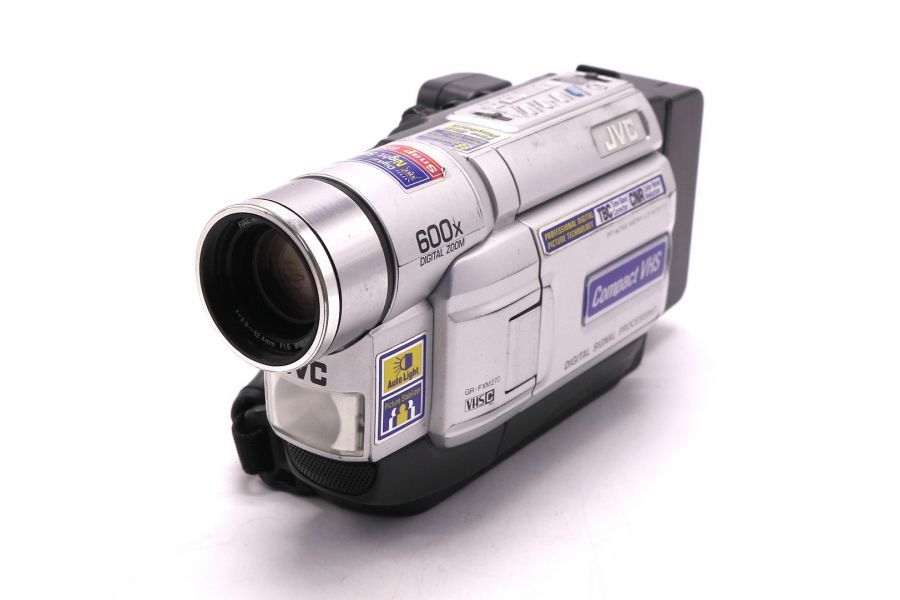 Аналоговая видеокамера JVC GR-FXM270 в упаковке