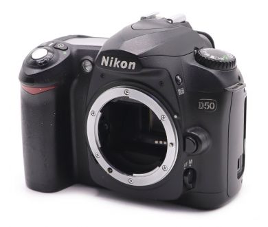 Фотоаппарат Nikon D50 body (пробег 20075 кадров)
