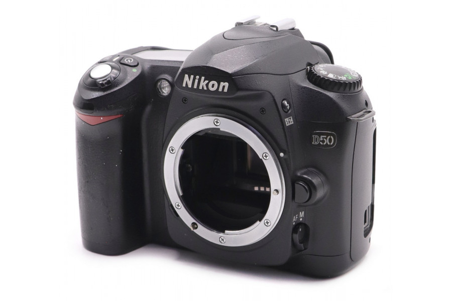 Фотоаппарат Nikon D50 body (пробег 20075 кадров)