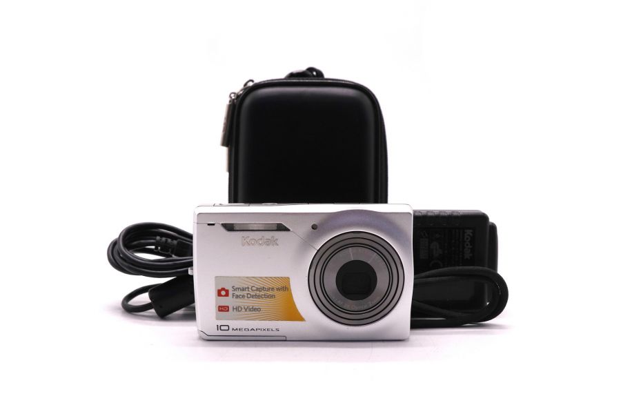 Фотокамера компактная Kodak M1033 (10MP)