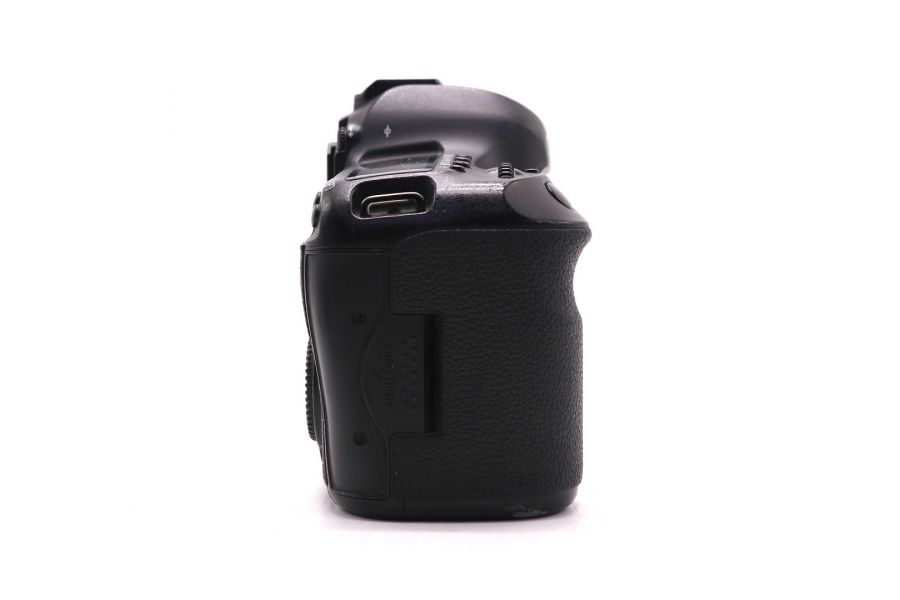 Canon EOS 5D Mark III body (пробег 90500 кадров)
