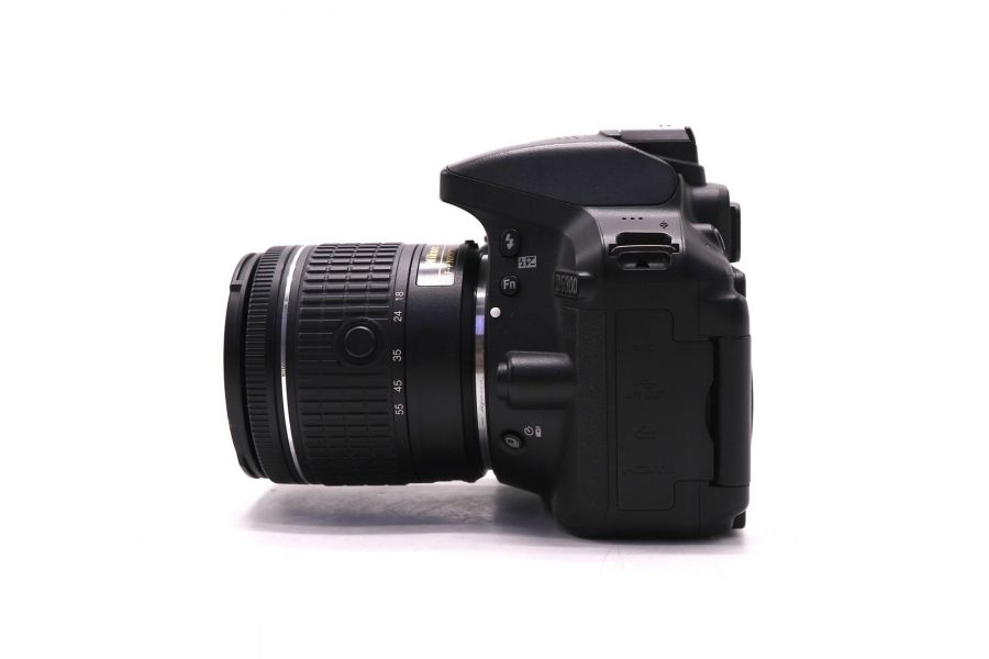 Nikon D5300 kit в упаковке (пробег 13000 кадров)